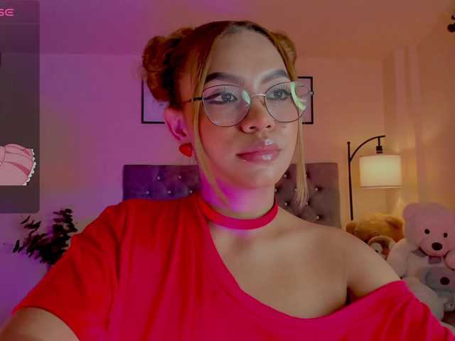 Ximena-sotto live webcam show
