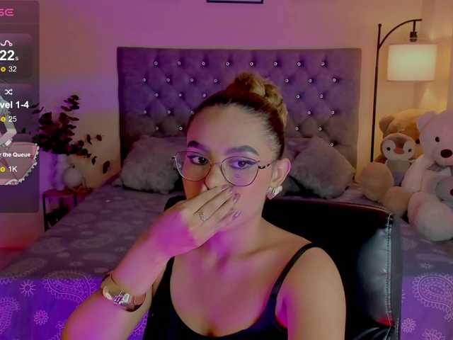 Ximena-sotto live cam on BongaCams
