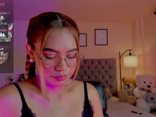 Ximena-sotto live cam on BongaCams