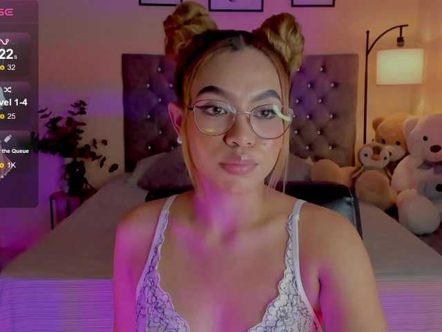 Ximena-sotto live cam on BongaCams