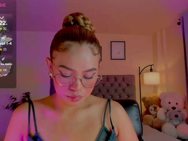 Ximena-sotto live webcam show