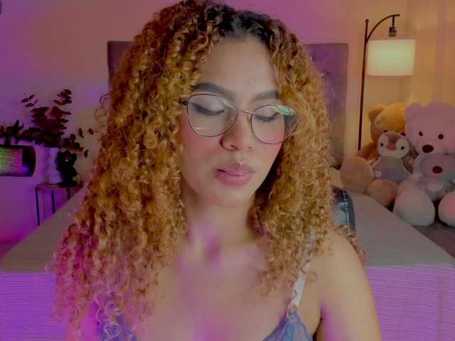 Ximena-sotto live cam preview