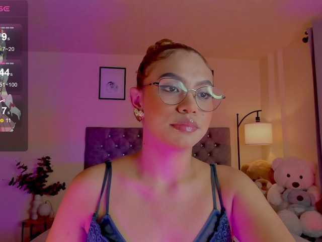 Ximena-sotto live cam on BongaCams