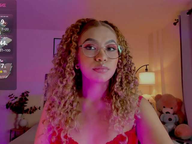 Ximena-sotto live cam on UnifiedCams