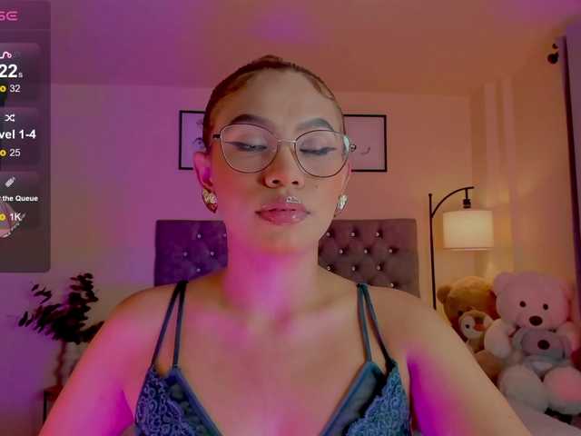 Ximena-sotto live cam on BongaCams