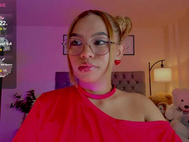 Ximena-sotto live webcam show