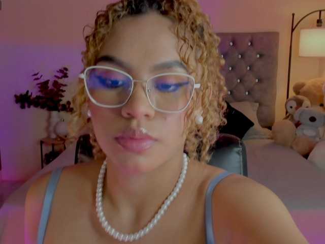 Ximena-sotto live cam preview