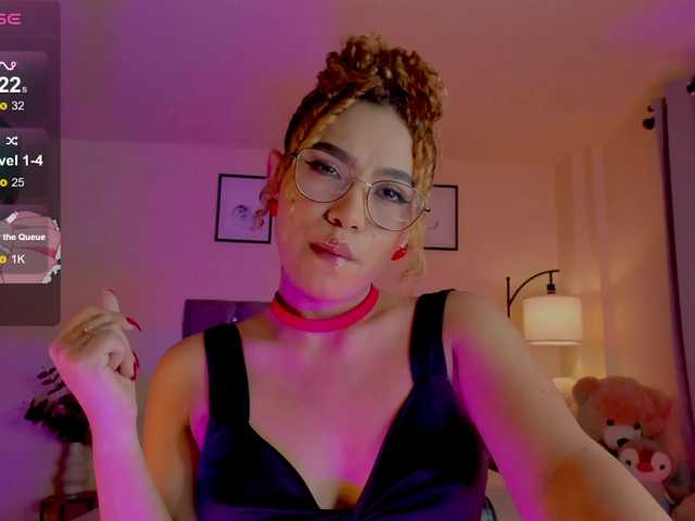 Ximena-sotto live cam on BongaCams