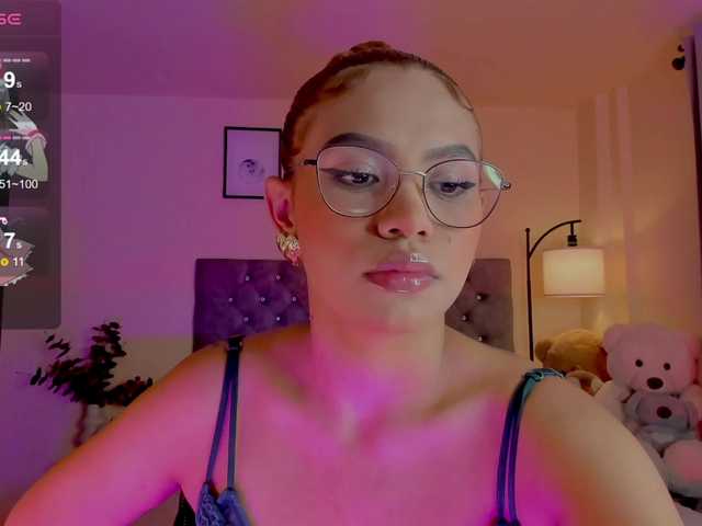 Ximena-sotto live webcam show