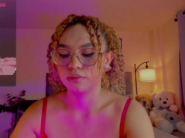 Ximena-sotto live cam on BongaCams