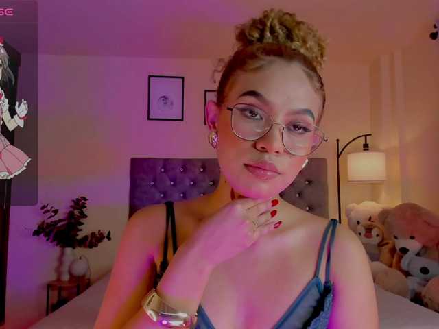Ximena-sotto live cam on BongaCams