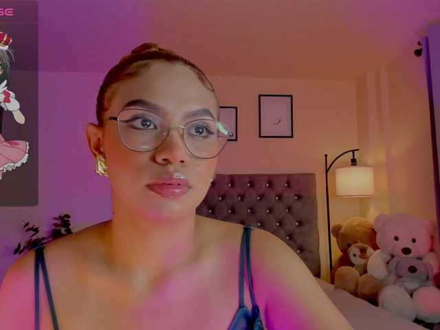 Ximena-sotto live webcam show