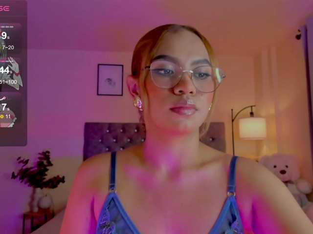 Ximena-sotto live webcam show
