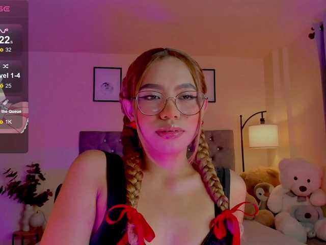 Ximena-sotto live webcam show