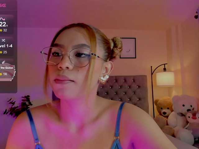 Ximena-sotto live cam on BongaCams