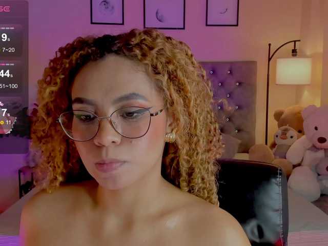 Ximena-sotto live cam on BongaCams