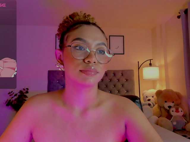 Ximena-sotto live cam on BongaCams