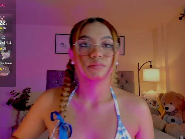 Ximena-sotto live cam on UnifiedCams