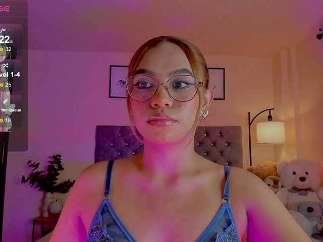Ximena-sotto live webcam show