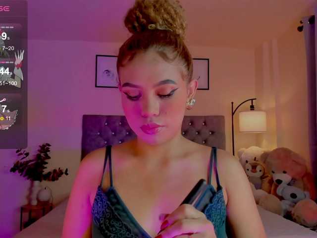 Ximena-sotto live cam on BongaCams