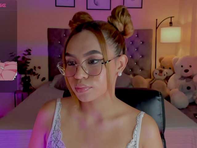 Ximena-sotto live cam on BongaCams