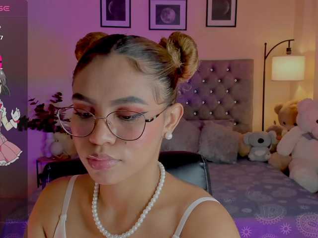 Ximena-sotto live cam on BongaCams