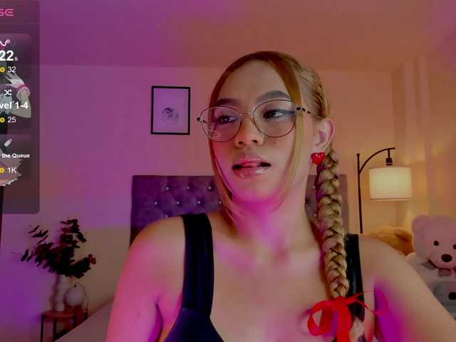 Ximena-sotto live webcam show