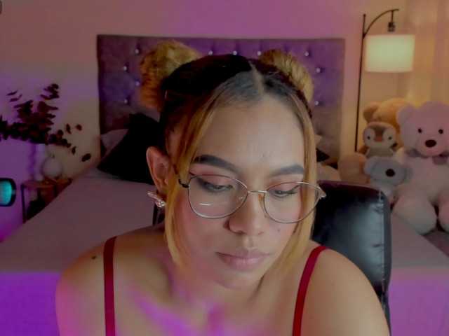 Ximena-sotto live cam on BongaCams