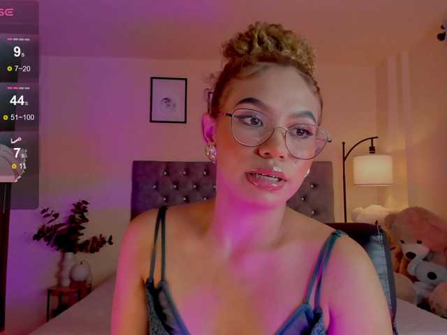 Ximena-sotto live cam on BongaCams