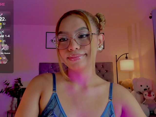 Ximena-sotto live cam on BongaCams