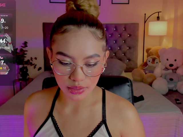 Ximena-sotto live cam