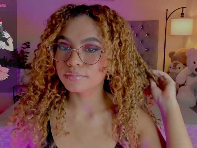 Ximena-sotto live cam on BongaCams