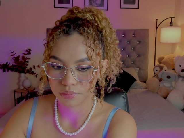 Ximena-sotto live cam preview
