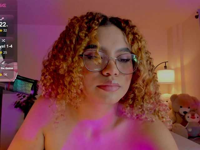 Ximena-sotto live cam on BongaCams