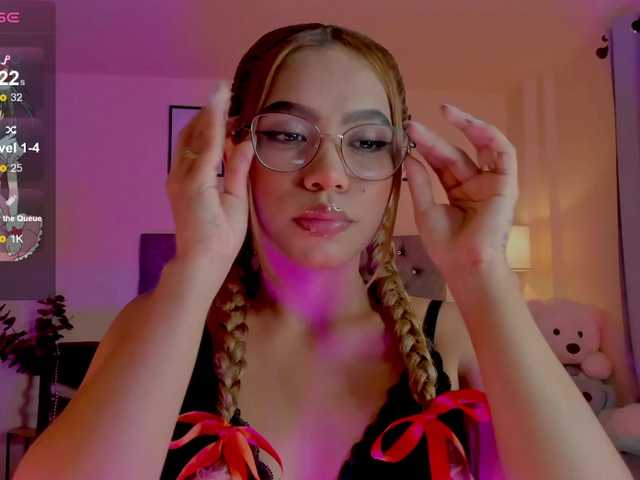 Ximena-sotto live cam on BongaCams