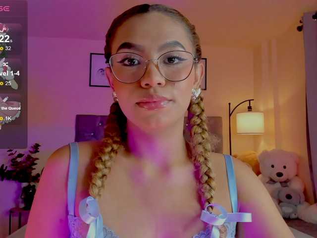 Ximena-sotto live cam on BongaCams