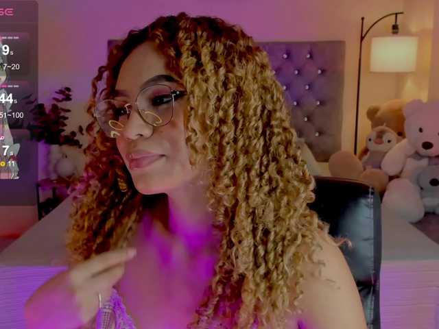 Ximena-sotto live cam on BongaCams