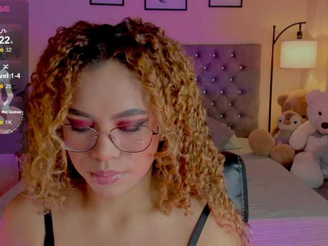 Ximena-sotto live cam on BongaCams