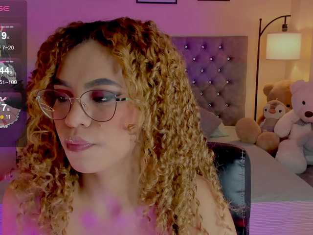 Ximena-sotto live cam on BongaCams