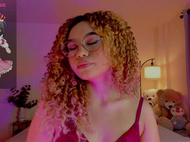 Ximena-sotto live cam on BongaCams