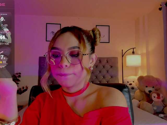 Ximena-sotto live cam on BongaCams