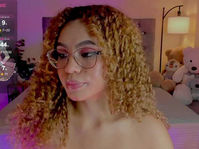 Ximena-sotto live cam on BongaCams