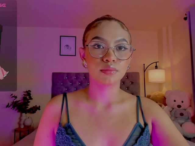 Ximena-sotto live webcam show