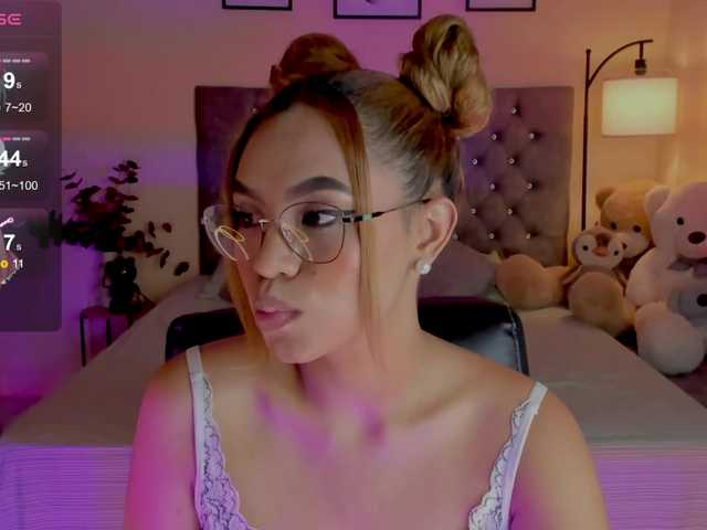 Ximena-sotto live cam on BongaCams