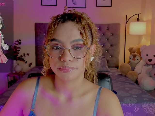 Ximena-sotto live cam on BongaCams