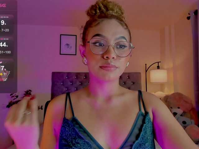 Ximena-sotto live cam on BongaCams