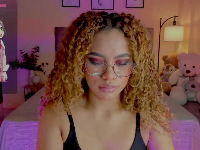 Ximena-sotto live cam on BongaCams