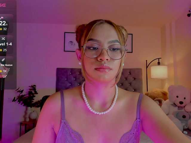 Ximena-sotto live cam on BongaCams