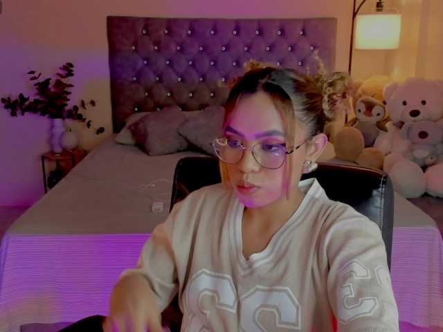 Ximena-sotto live cam on BongaCams