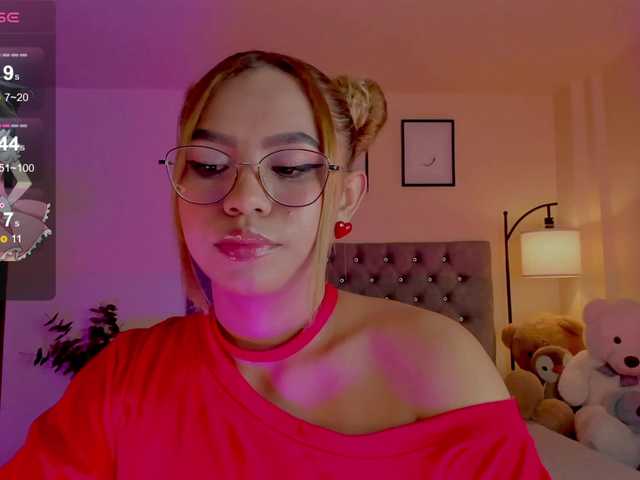 Ximena-sotto live webcam show
